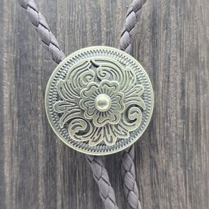 Modern Western Wear Brass Tone Circle Bolo Lariat Tie Men's Accessories Metal